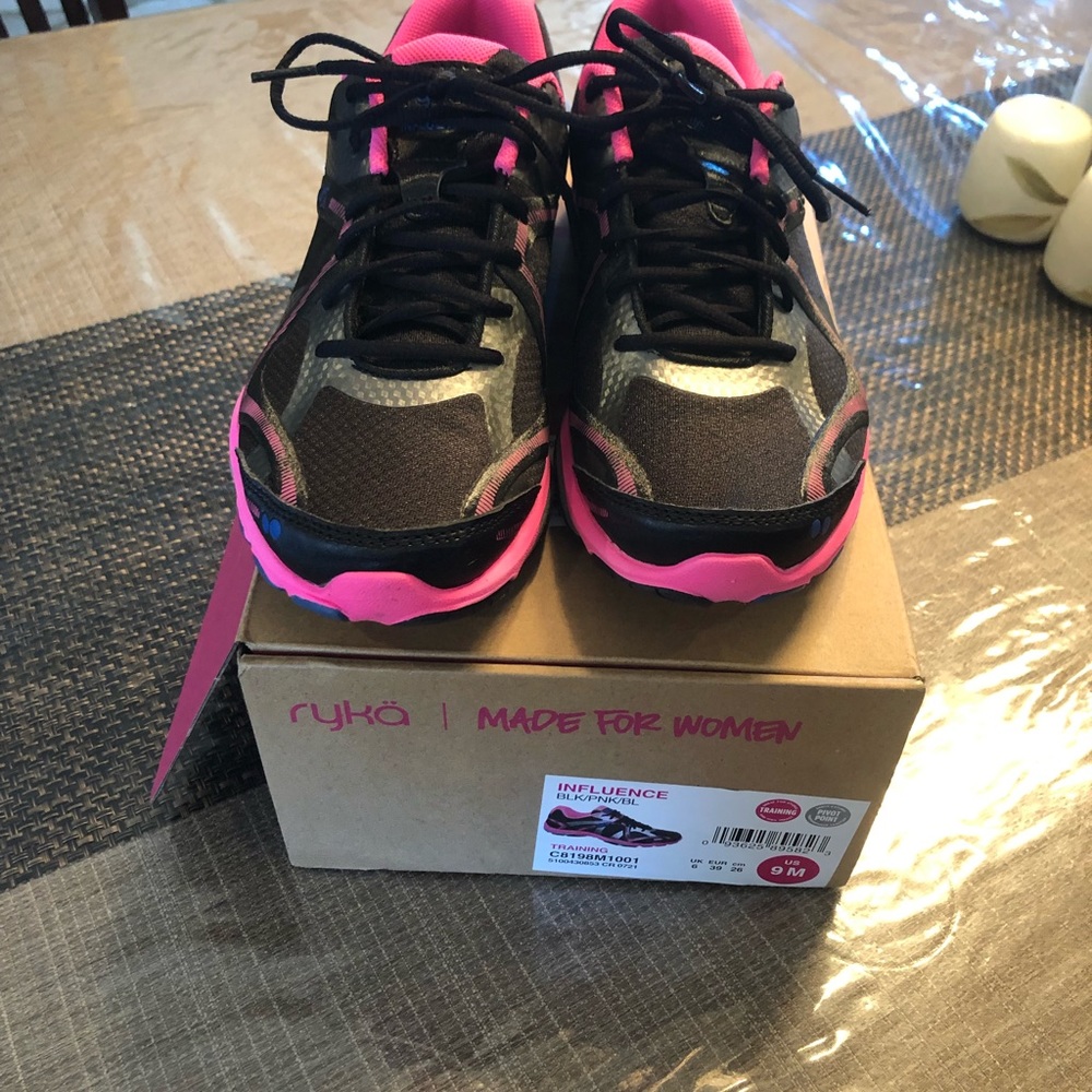 Ryka influence cross trainers